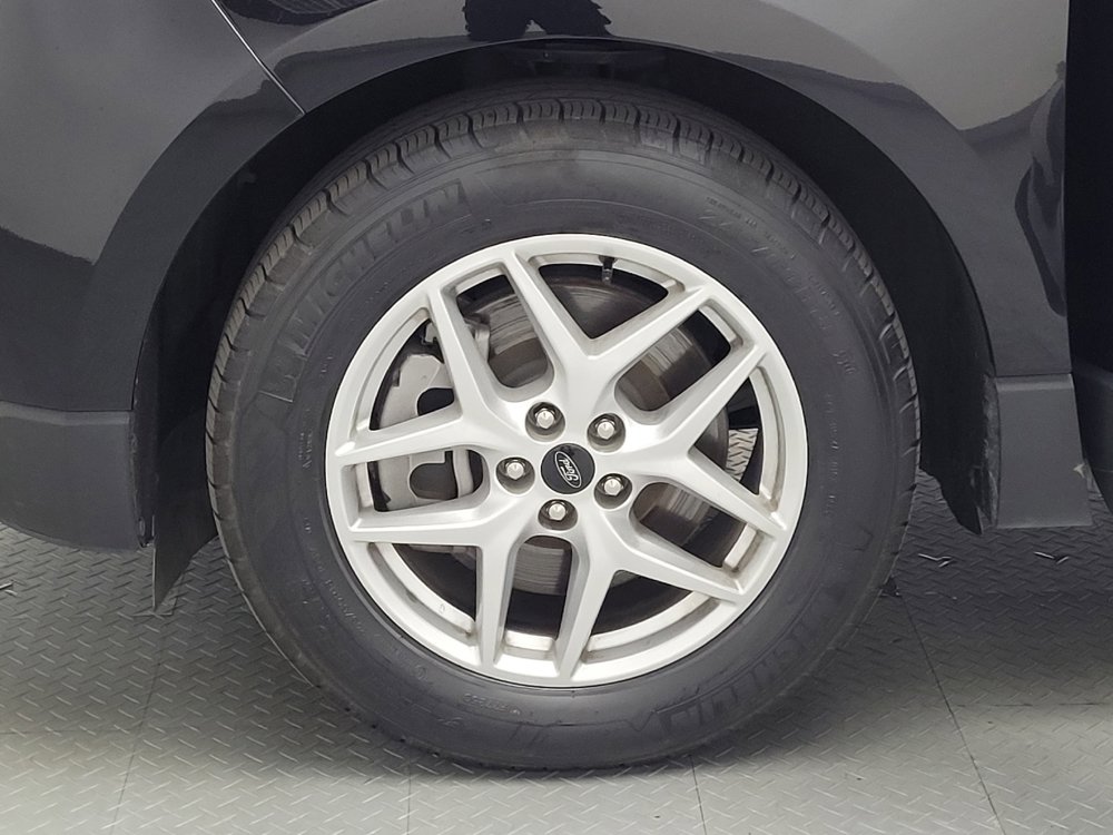 Used 2024 Ford Edge SEL image 31