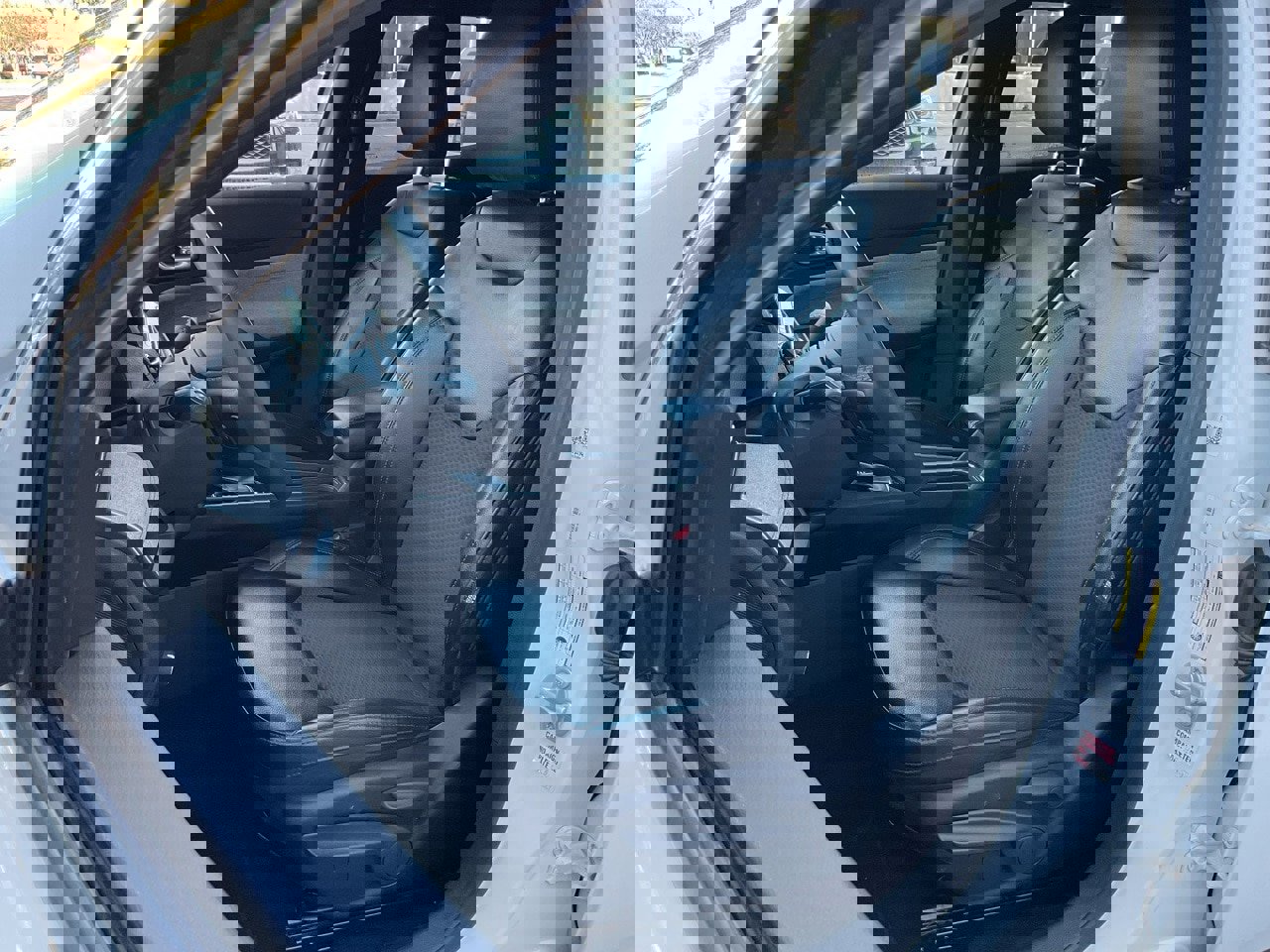 Used 2023 Jeep Compass Latitude image 14