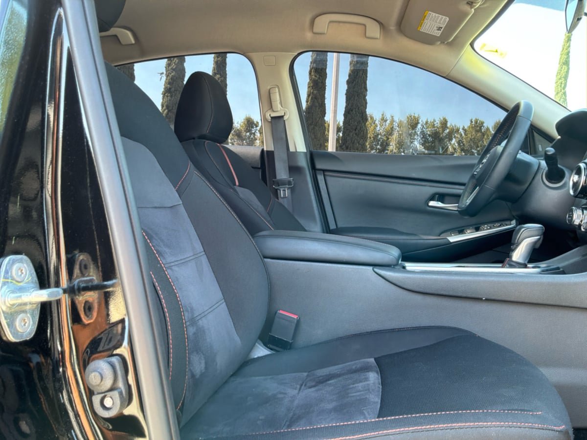 Used 2025 Nissan Sentra SR w/ Midnight Edition FWD image 20