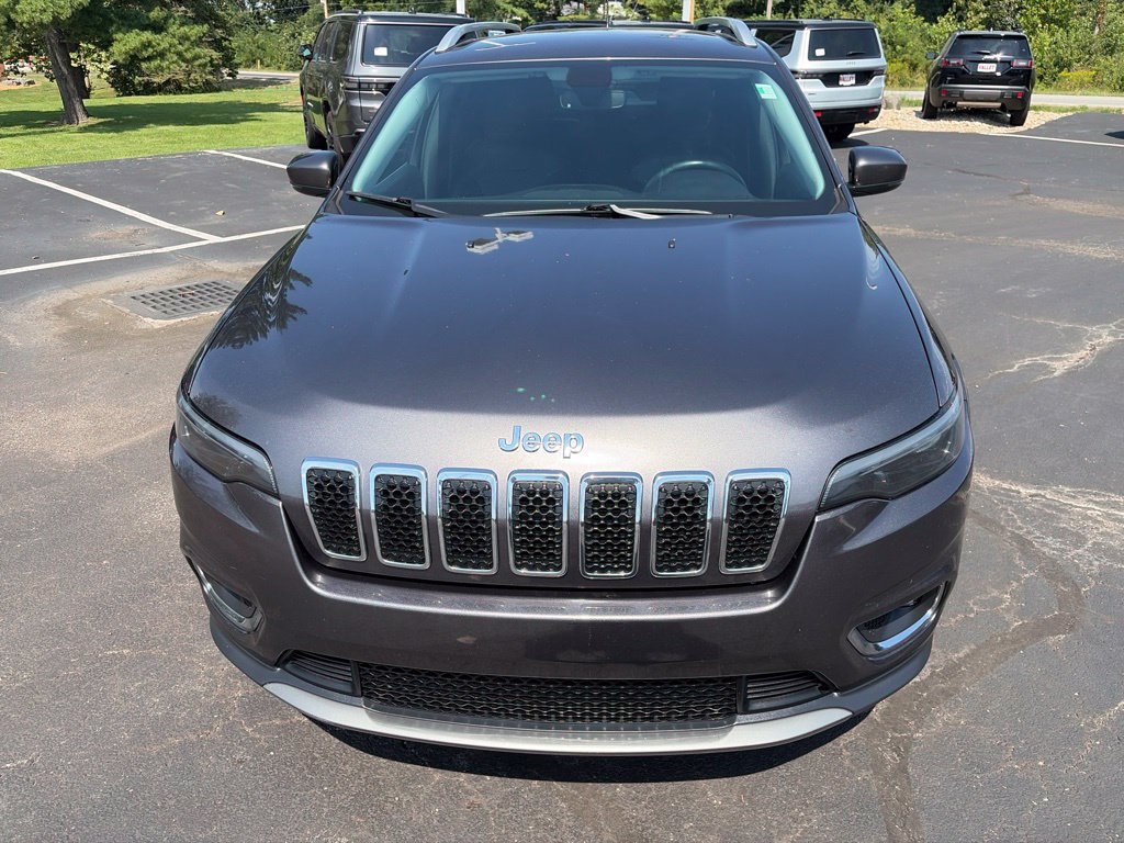 Used 2019 Jeep Cherokee Limited AWD/4WD image 3