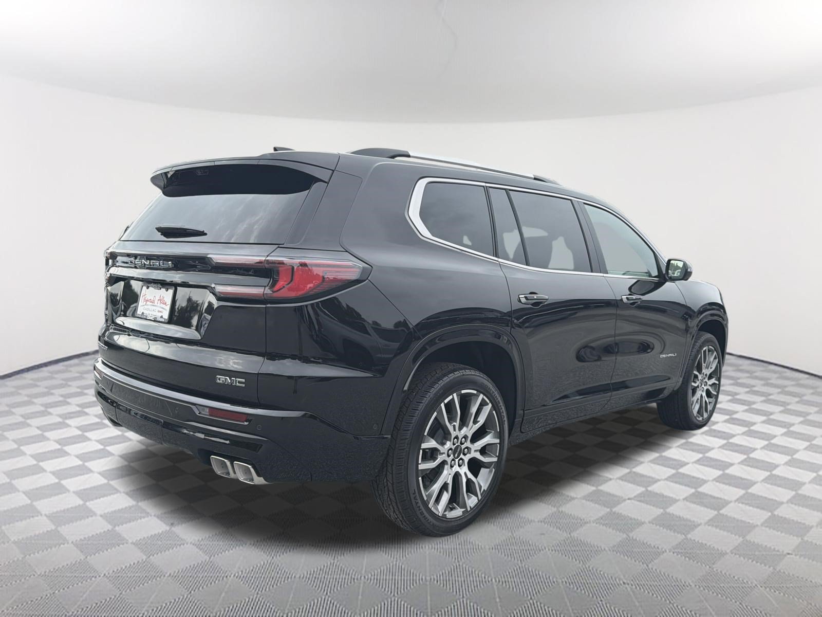 New 2027 GMC Acadia Denali Ultimate w/ LPO, Floor Liner Package FWD image 6