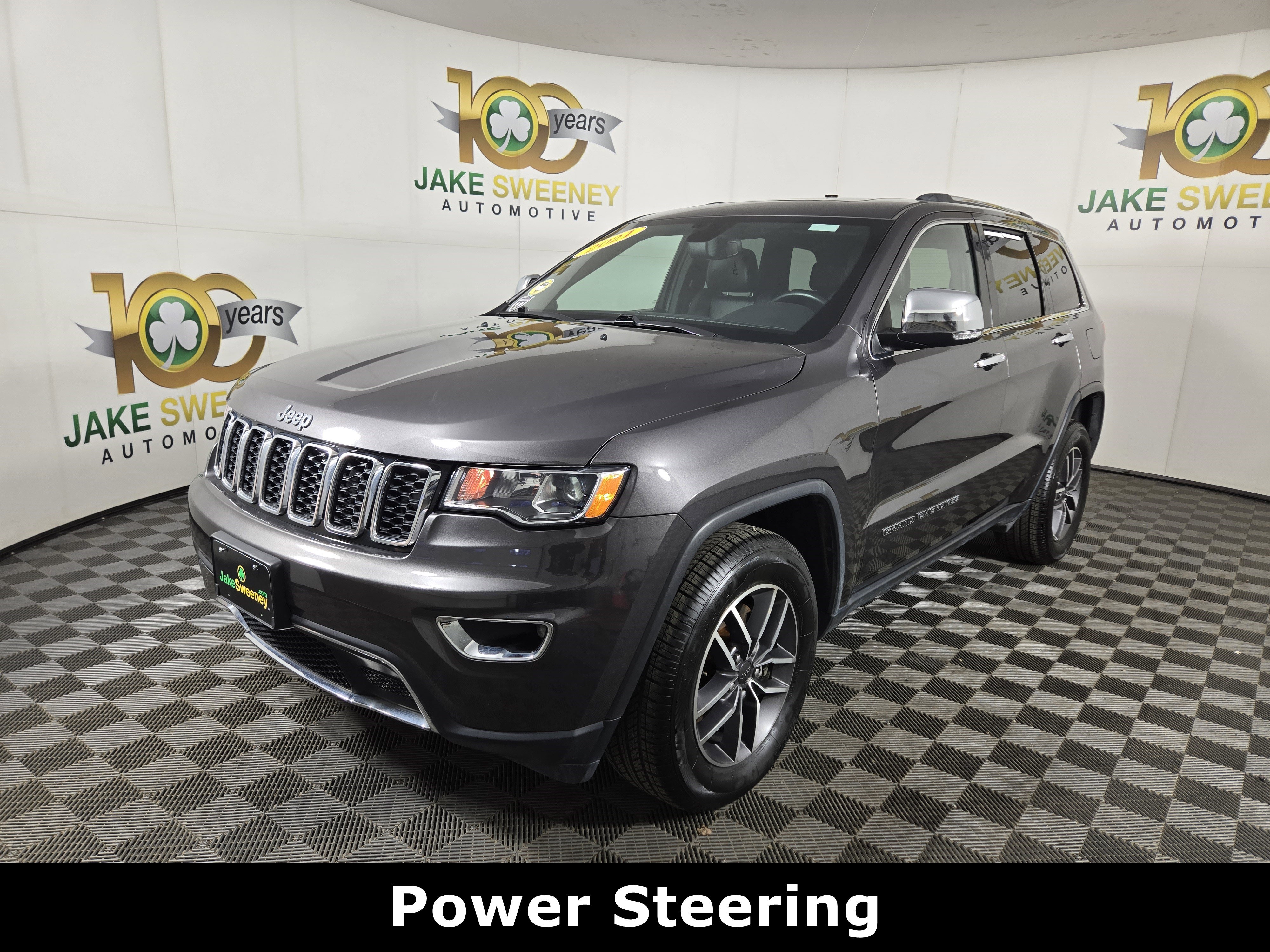 Used 2021 Jeep Grand Cherokee Limited image 3