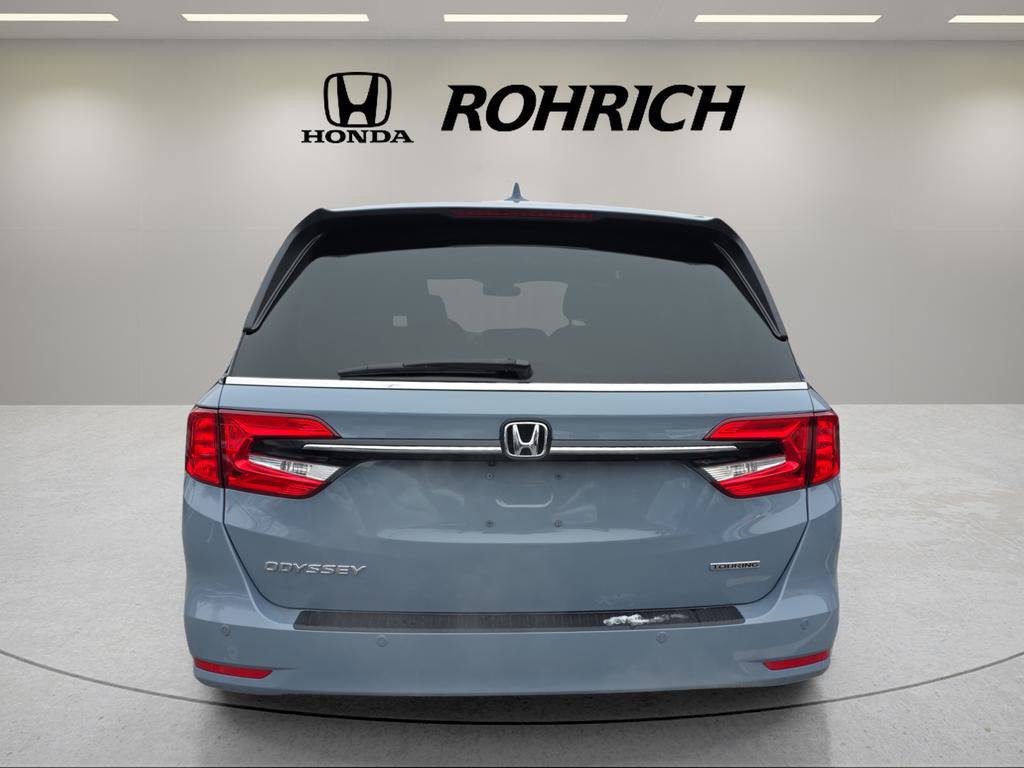 Used 2024 Honda Odyssey Touring image 4
