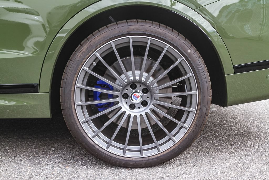 New 2026 BMW ALPINA XB7 AWD/4WD image 8