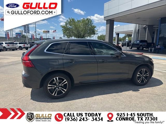 Used 2021 Volvo XC60 T5 Momentum w/ Advanced Package FWD image 3