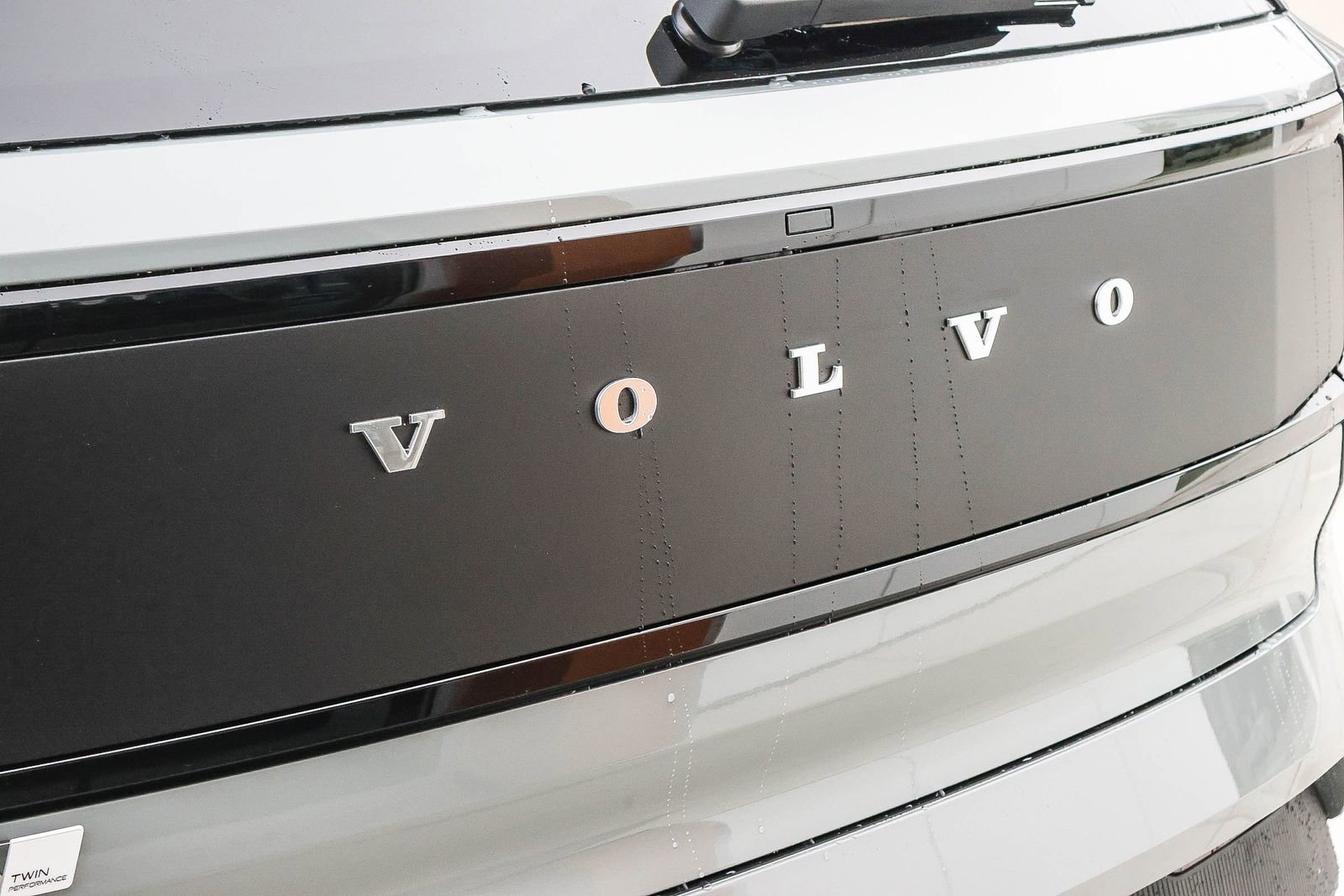 New 2026 Volvo EX30 Cross Country Ultra w/ Protection Package Premier image 12