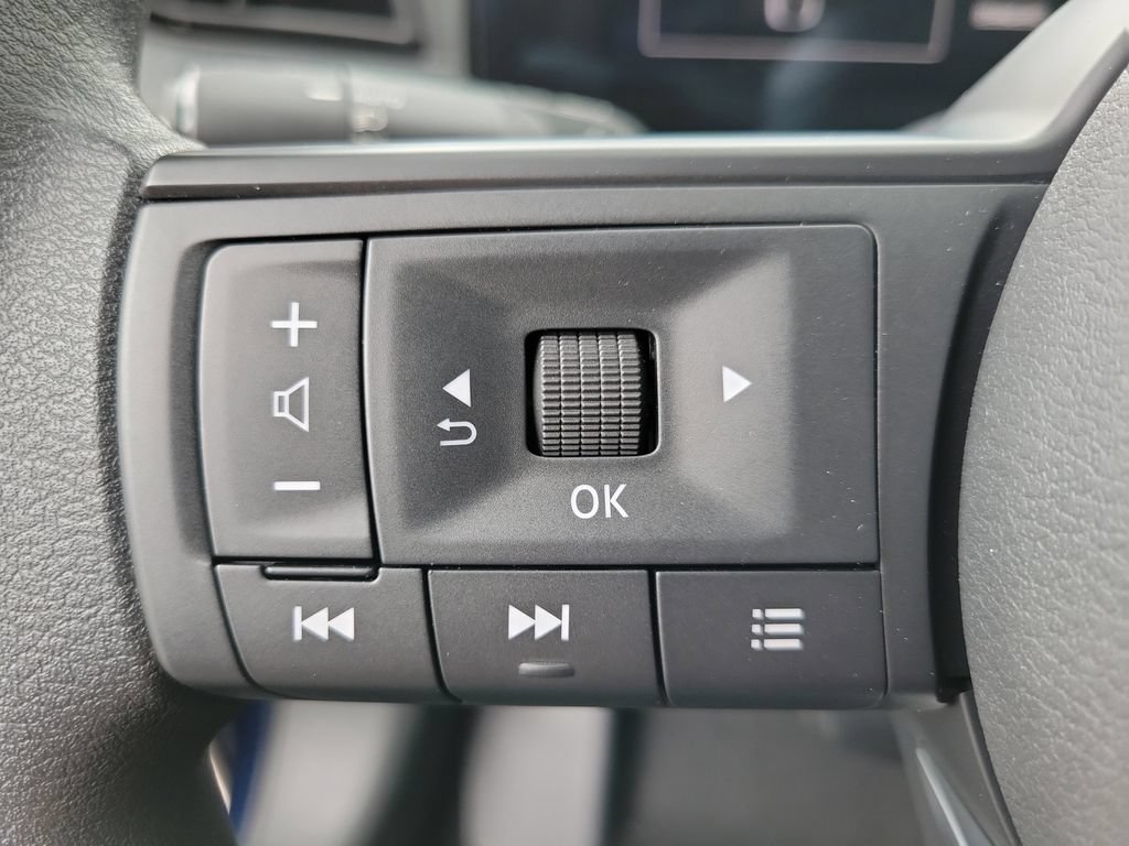 New 2026 Nissan Kicks SV FWD image 26