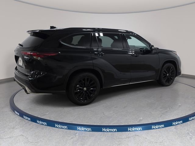 Certified 2025 Toyota Highlander XSE AWD/4WD image 5
