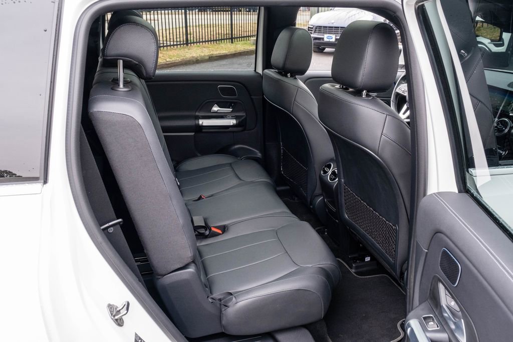 Used 2023 Mercedes-Benz EQB 350 4MATIC SUV image 34