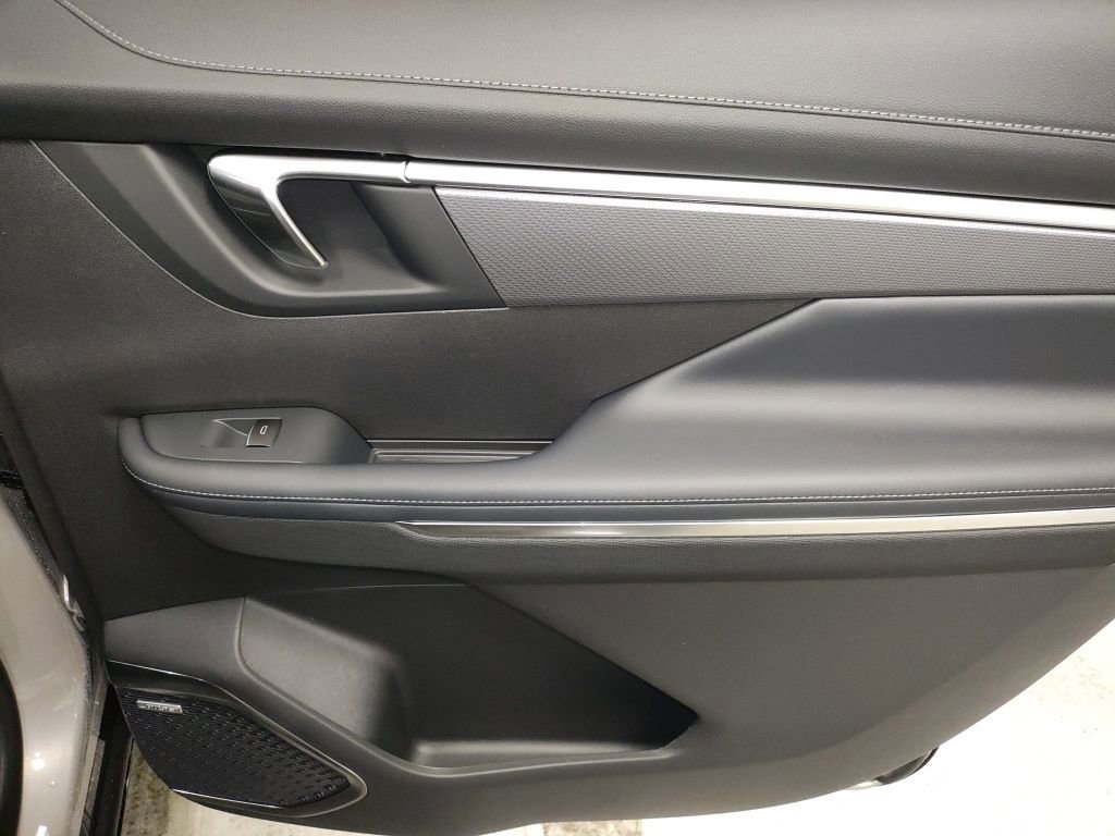 New 2026 Buick Enclave Sport Touring AWD/4WD image 15