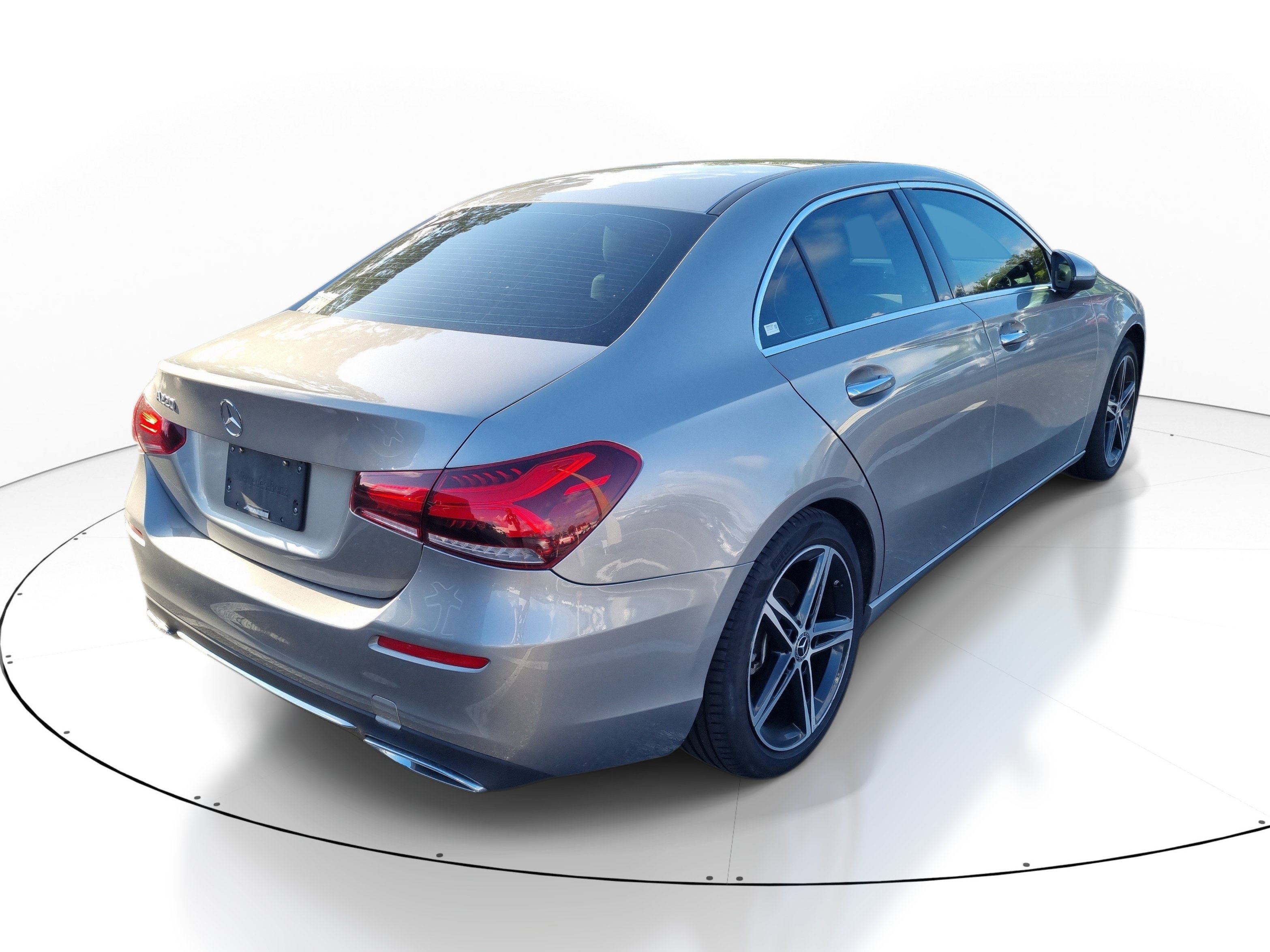 Used 2019 Mercedes-Benz A 220 image 9