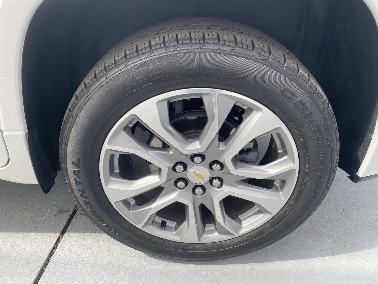 Used 2021 Chevrolet Traverse Premier image 11