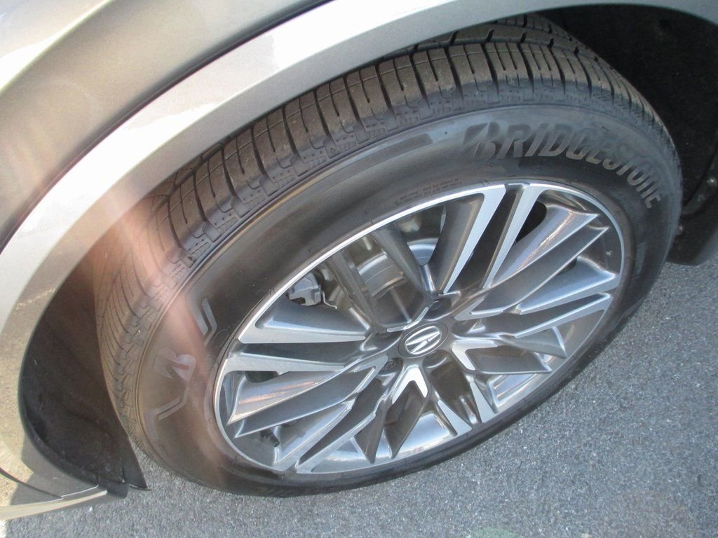 Used 2025 Acura MDX w/ Advance Package image 11