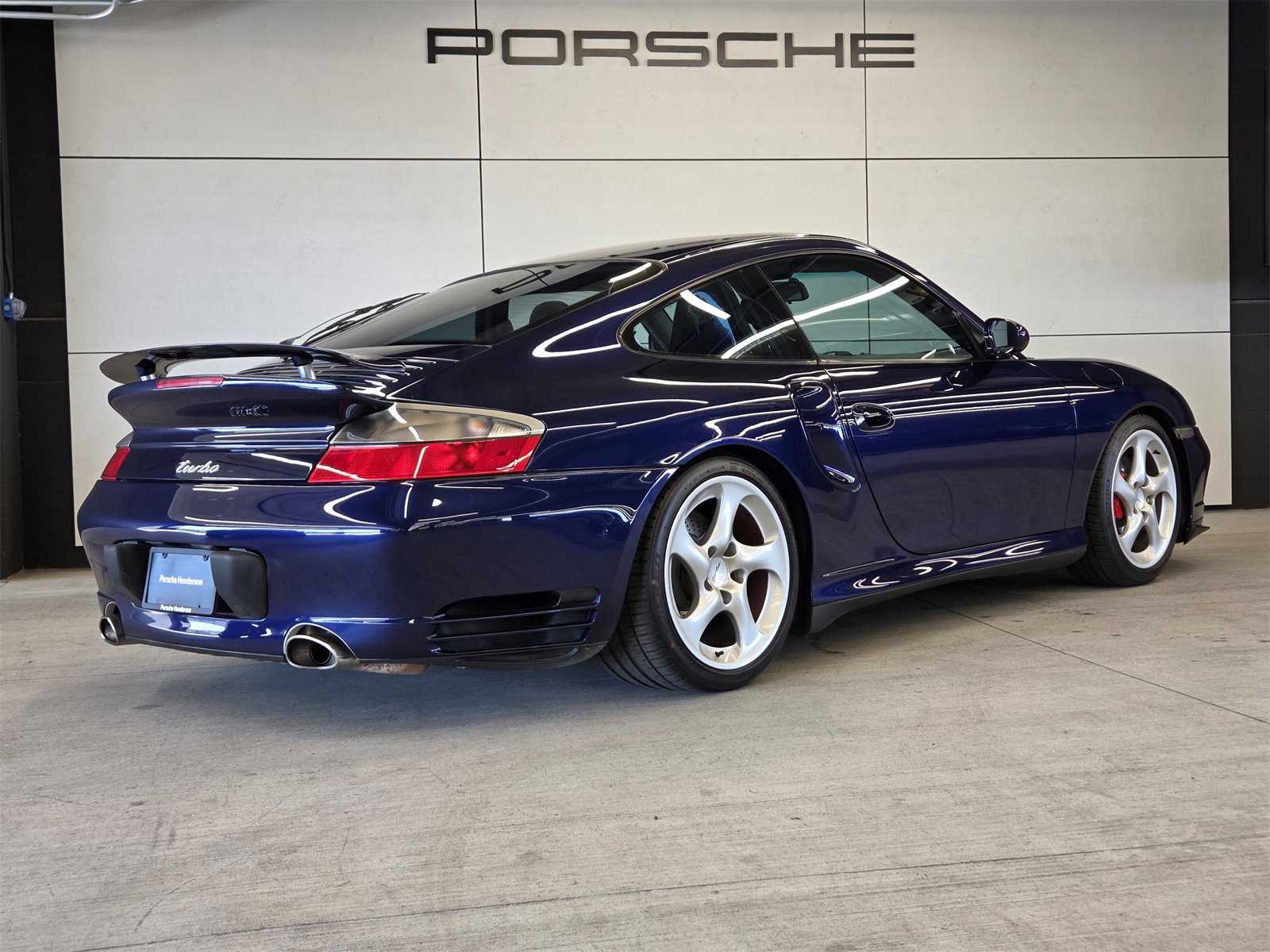 Used 2001 Porsche 911 Turbo image 6