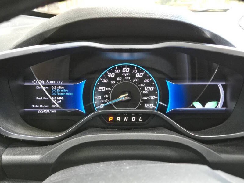 Used 2013 Ford C-MAX SEL FWD image 16