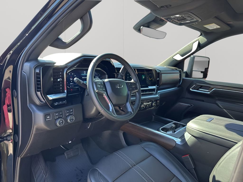Used 2025 Chevrolet Silverado 2500 High Country w/ High Country Premium Package image 26