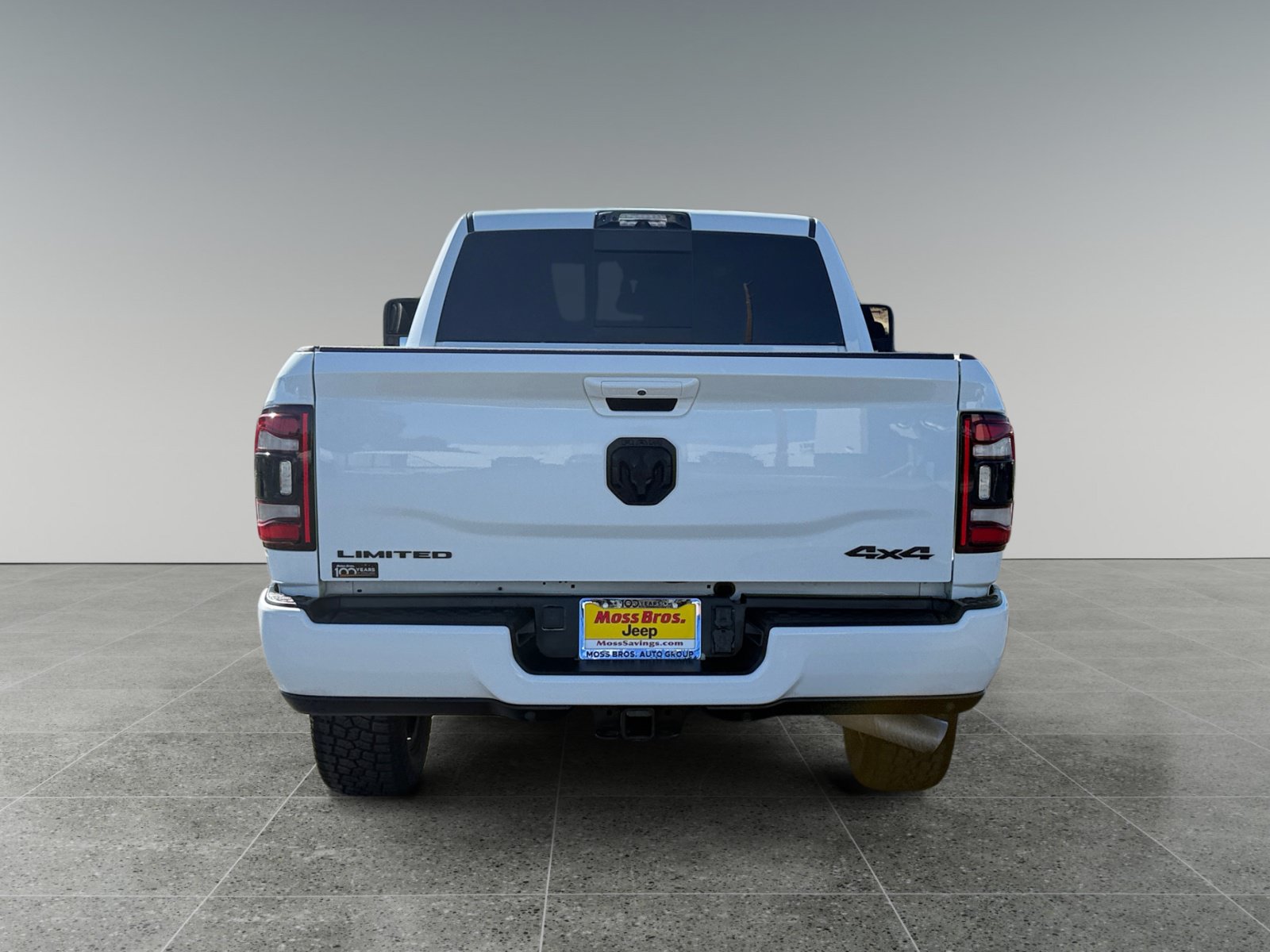 Used 2023 RAM 2500 Limited AWD/4WD image 4