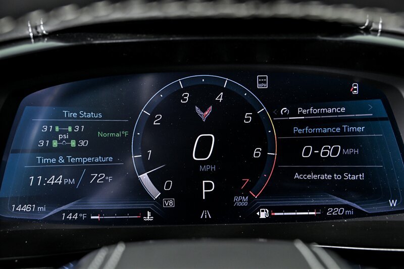 Used 2022 Chevrolet Corvette Stingray Premium Conv w/ Z51 Performance Package RWD image 25
