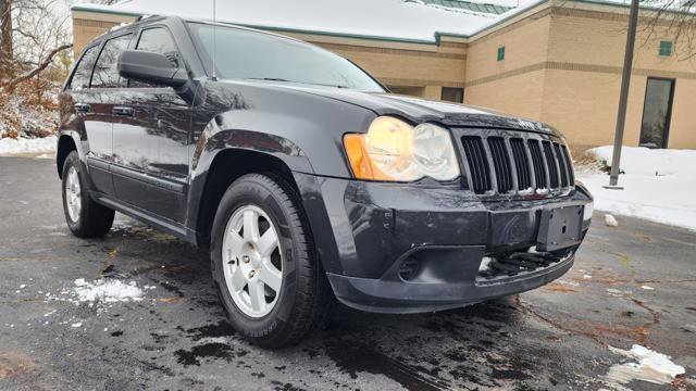 Used 2009 Jeep Grand Cherokee Laredo image 8