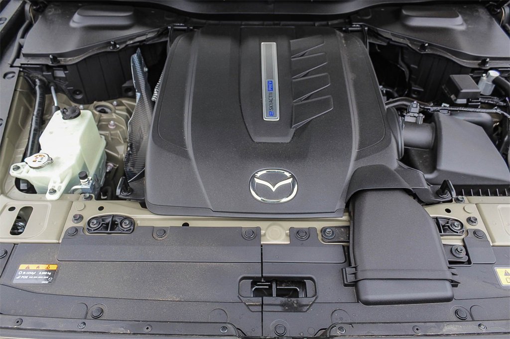 New 2025 MAZDA CX-70 Plug-In Hybrid w/ Premium Pkg image 12