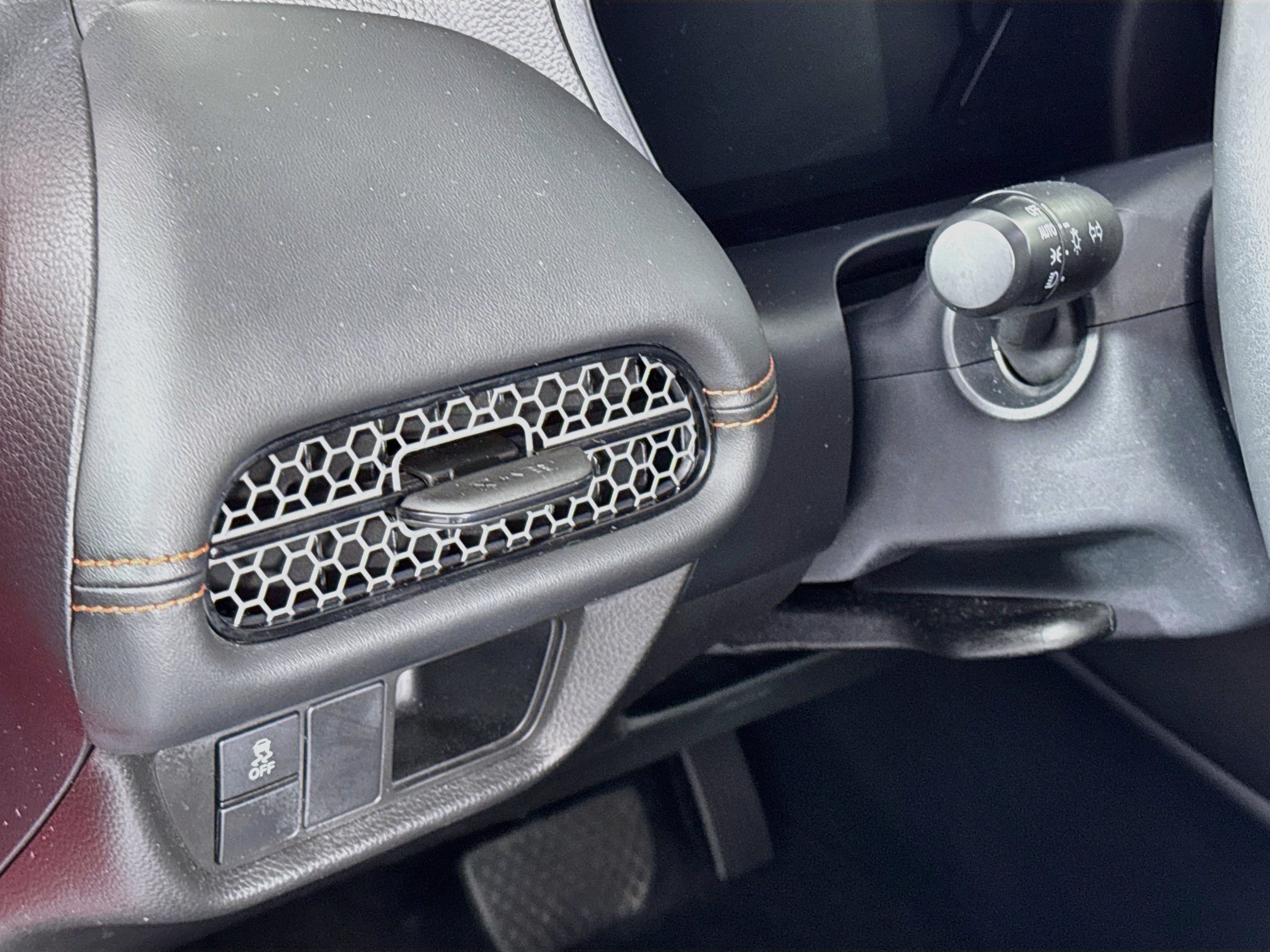 Certified 2023 Honda HR-V Sport image 10