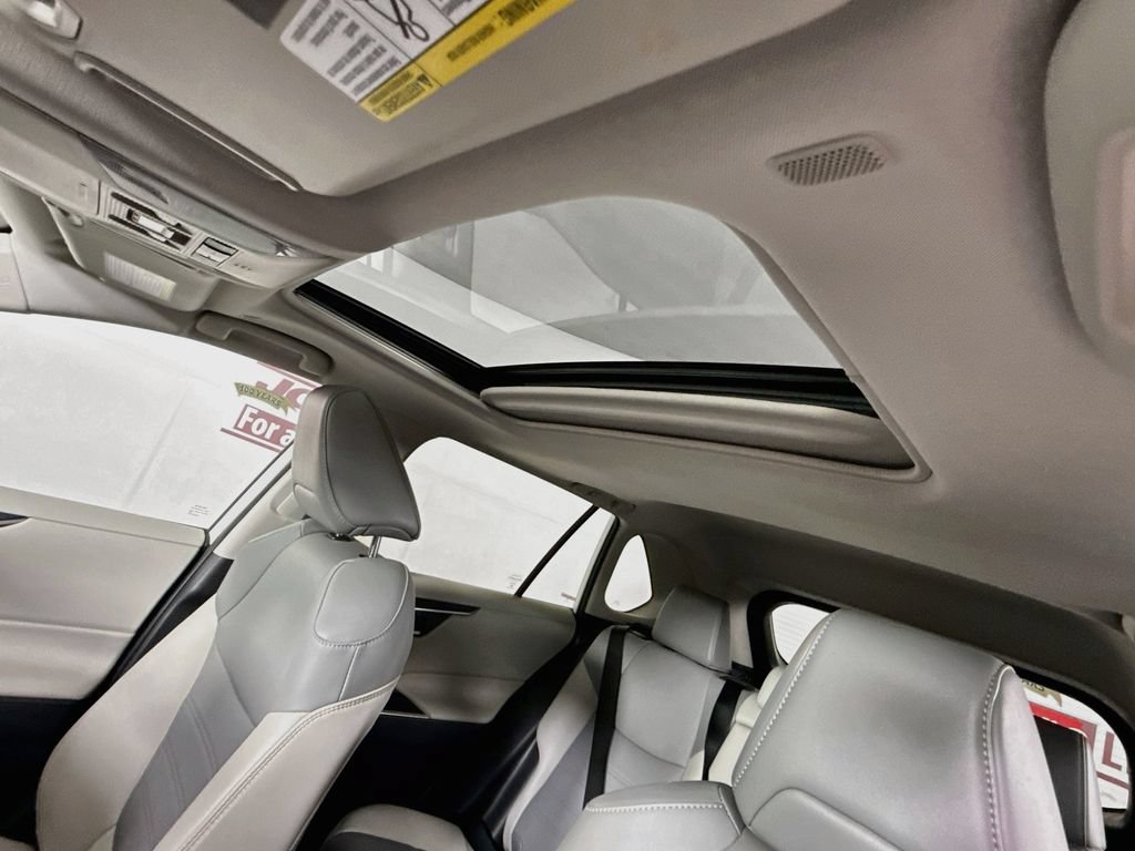 Certified 2023 Toyota RAV4 XLE Premium AWD/4WD image 11