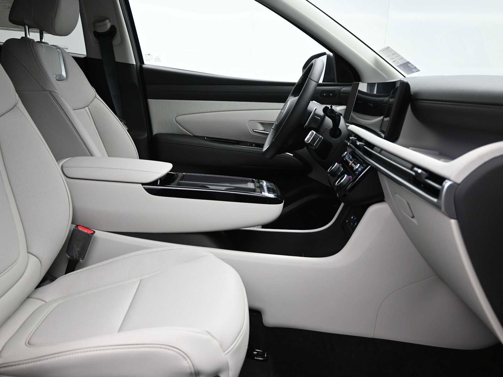 New 2026 Hyundai Tucson Limited image 12