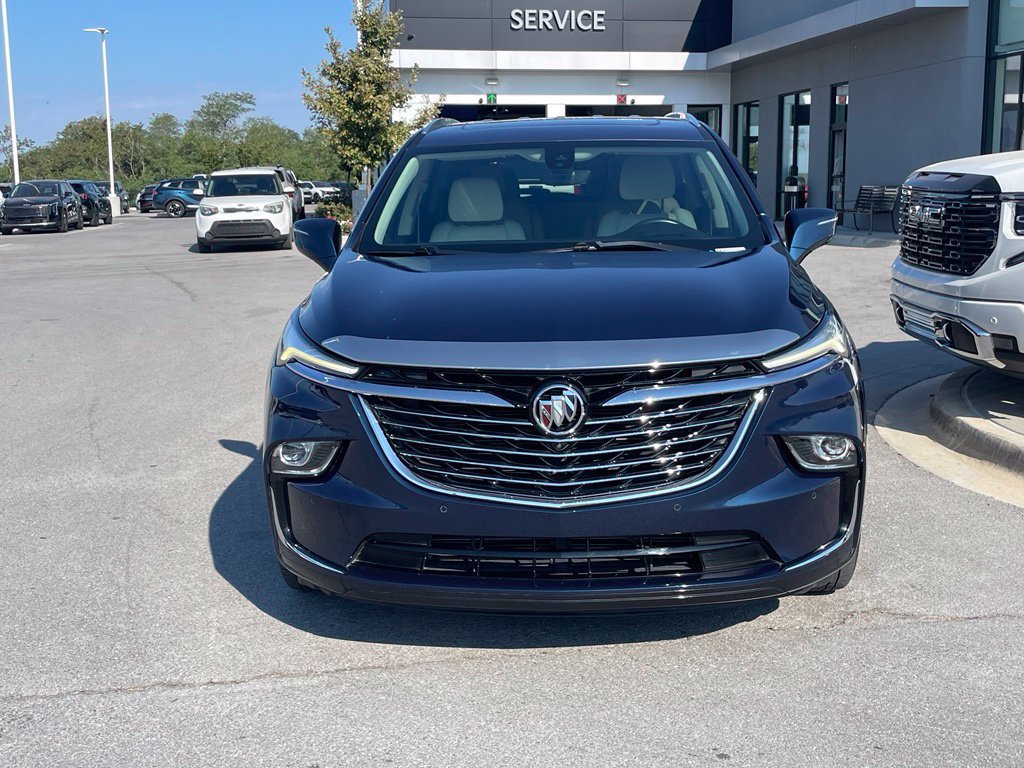 Used 2023 Buick Enclave Premium w/ Experience Buick Package FWD image 2
