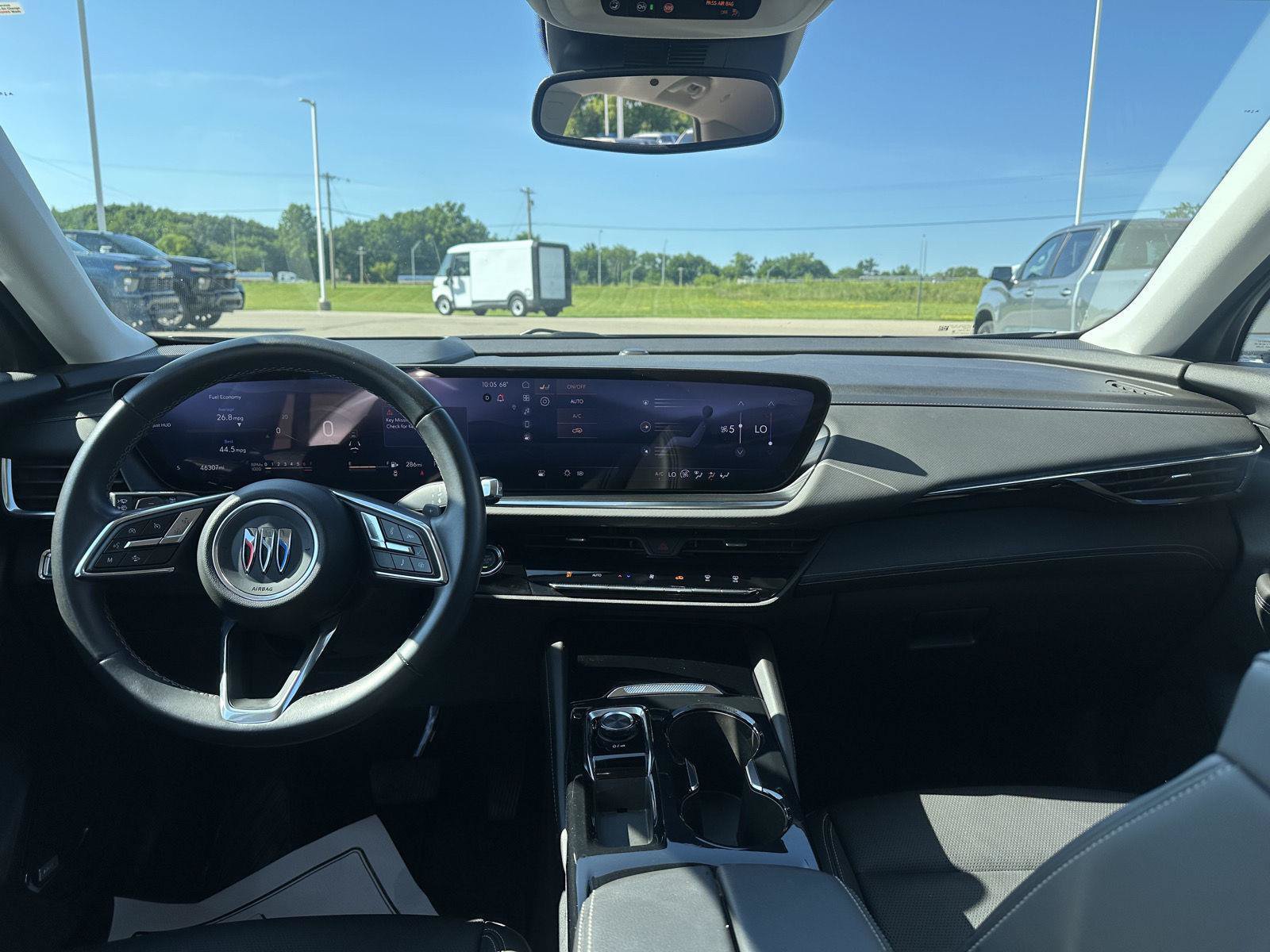 Used 2024 Buick Envision Preferred AWD/4WD image 17