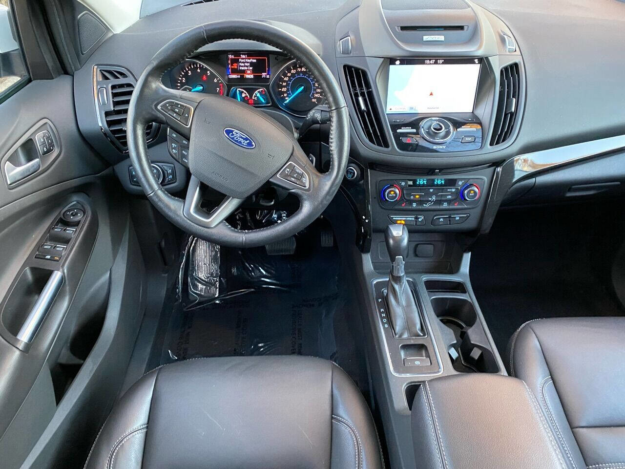 Used 2017 Ford Escape Titanium w/ Canadian Touring Package image 30