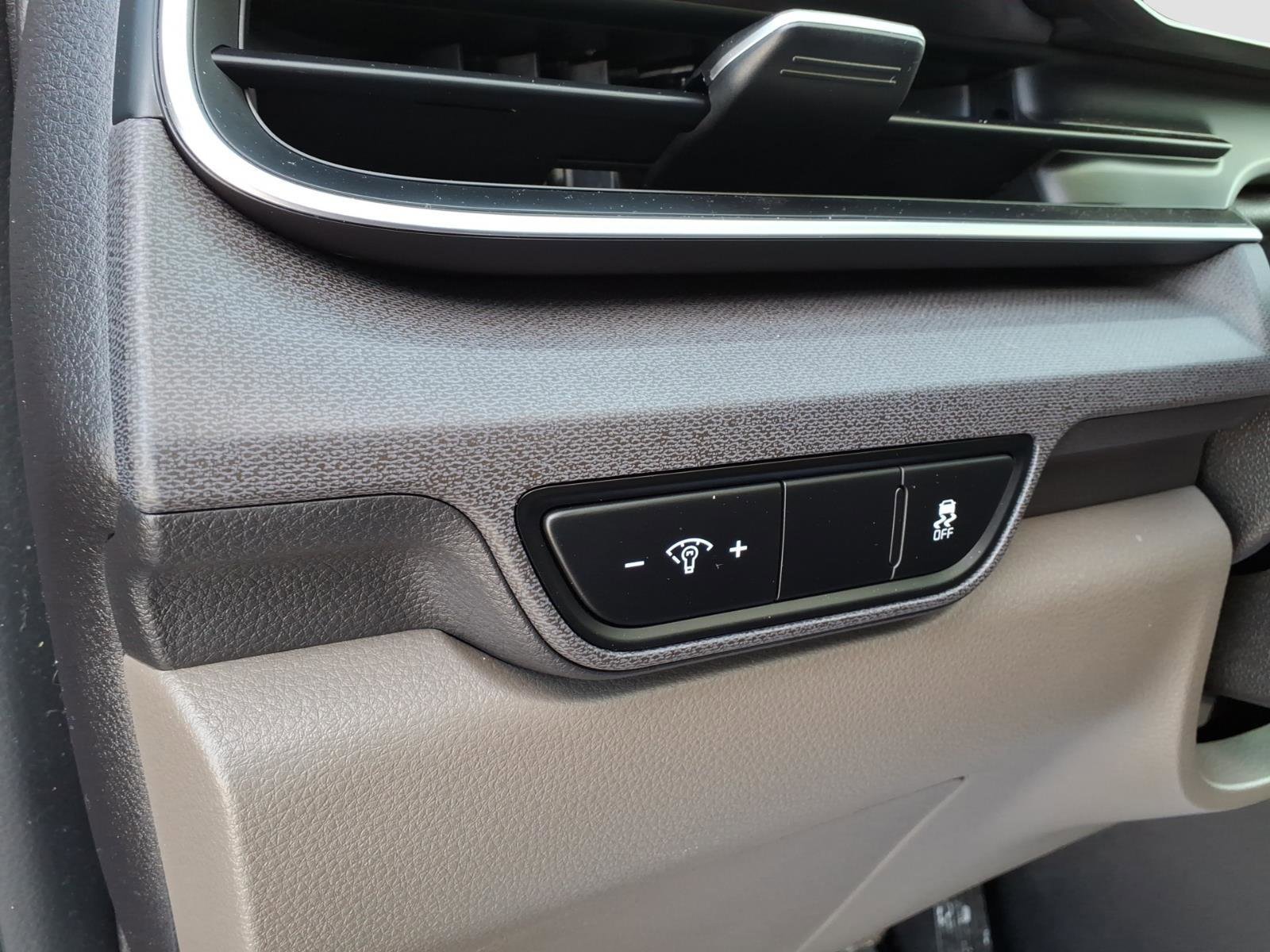 Used 2025 Kia Carnival SX image 19