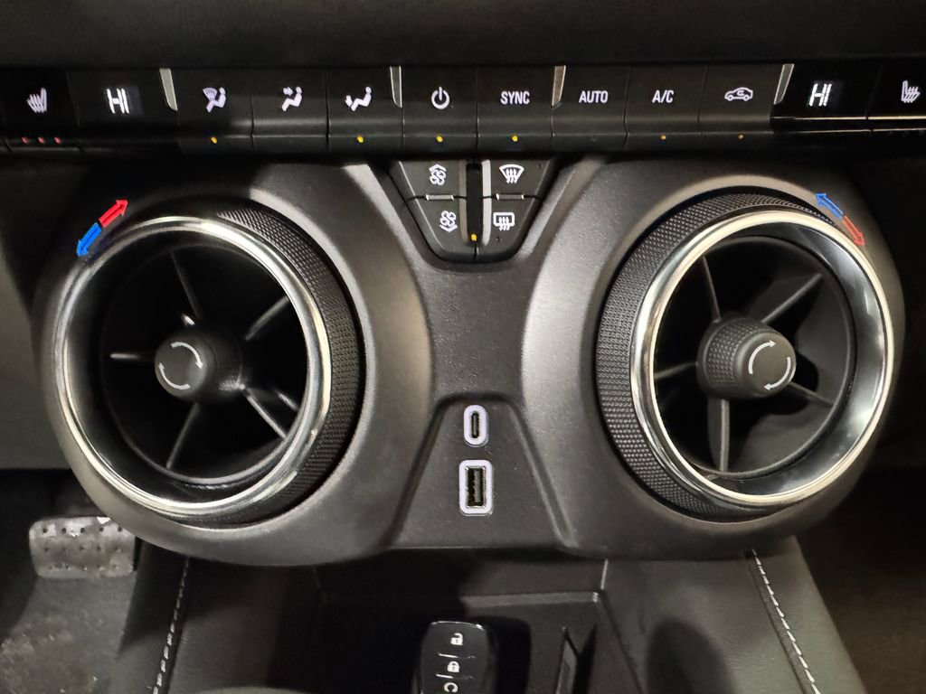 New 2026 Chevrolet Blazer LT AWD/4WD image 13