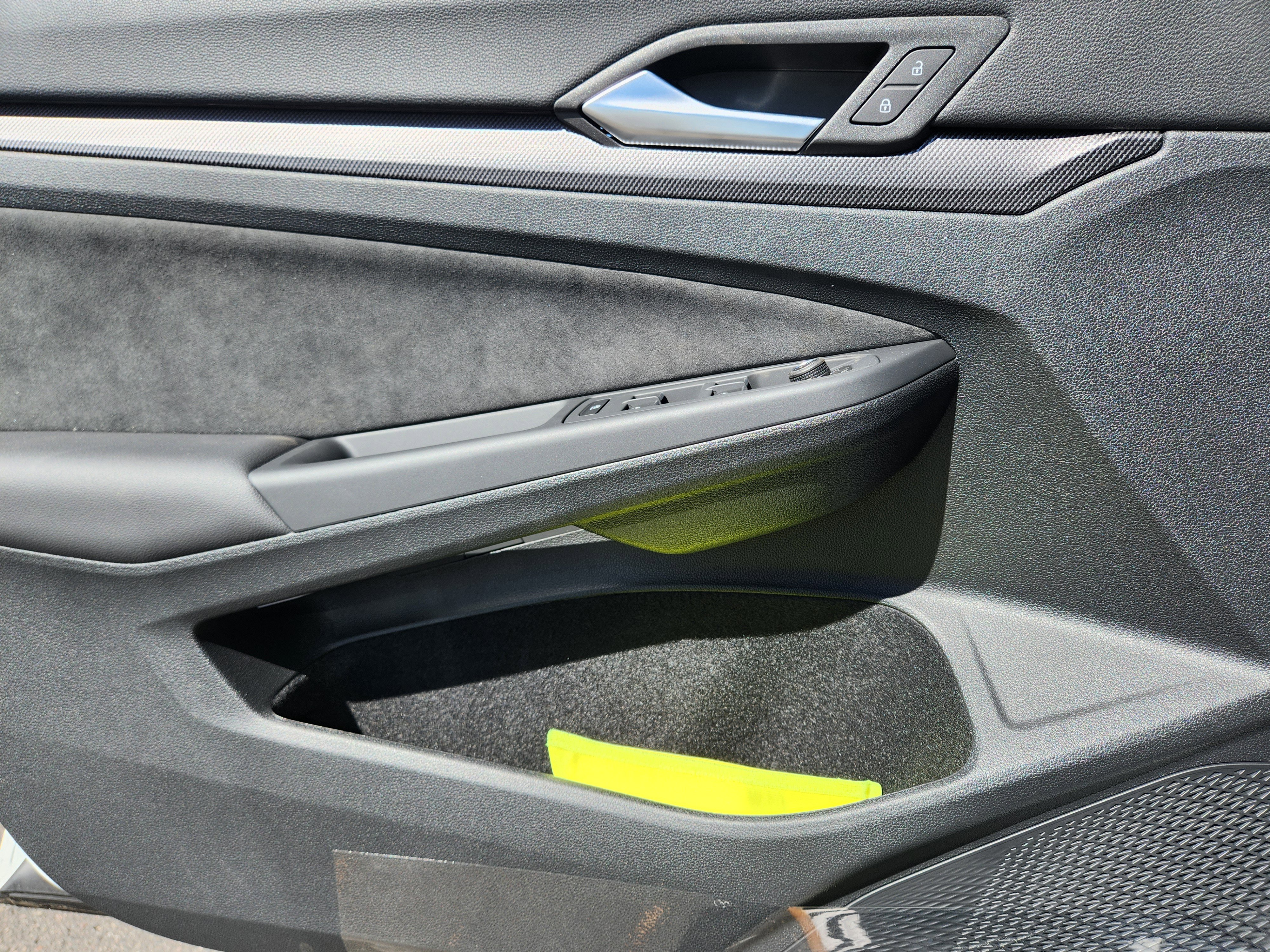 New 2025 Volkswagen Golf S image 16