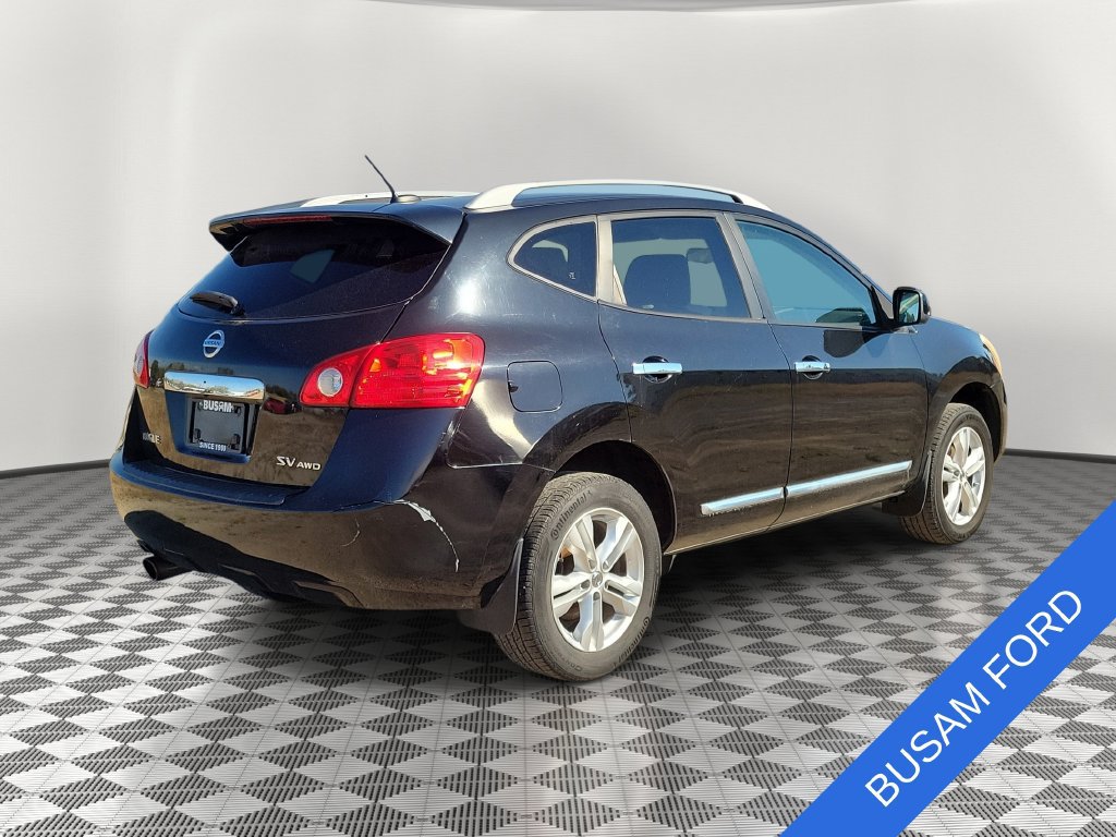 Used 2013 Nissan Rogue SV AWD/4WD image 4