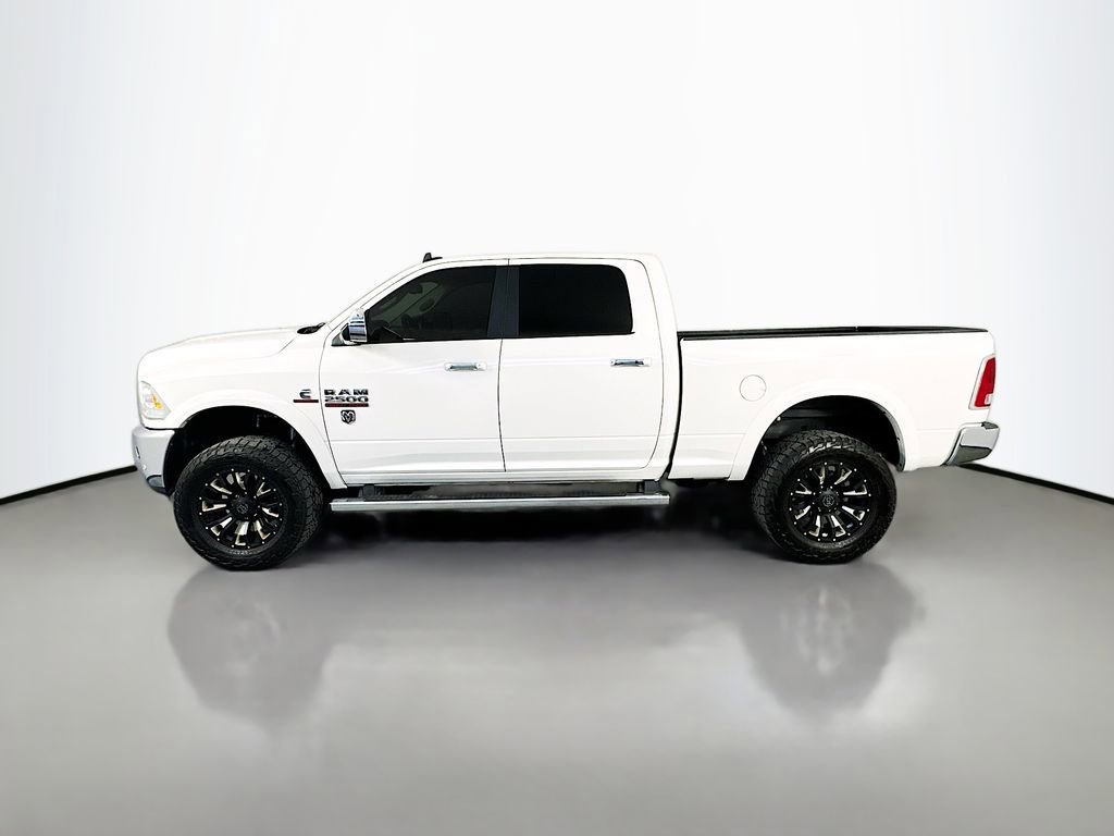 Used 2017 RAM 2500 Laramie w/ Convenience Group AWD/4WD image 4