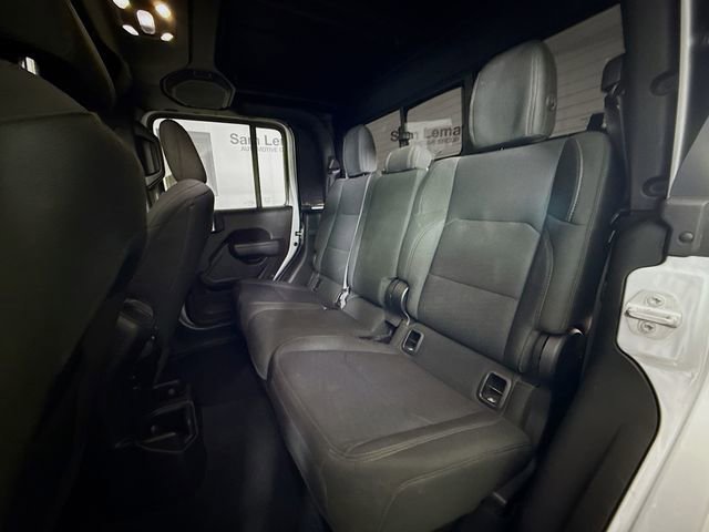 Used 2022 Jeep Gladiator Sport image 26