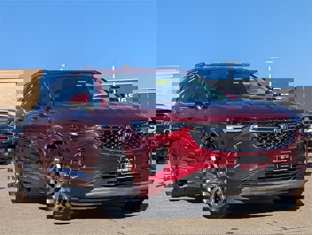 Used 2022 Buick Envision Avenir w/ Technology Package II image 2