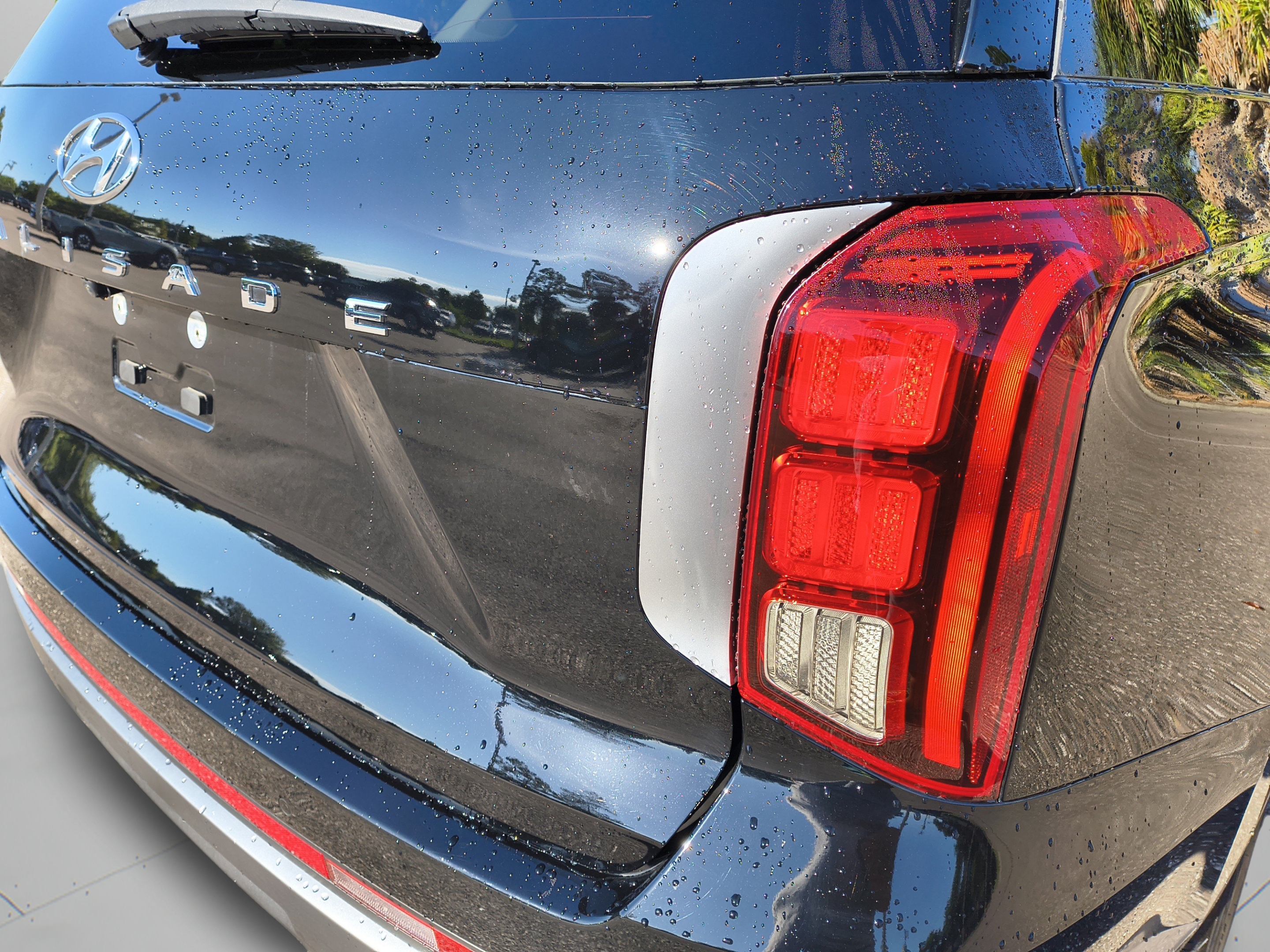 Used 2024 Hyundai Palisade SEL w/ Premium Package FWD image 35