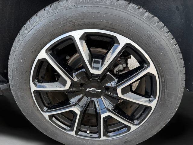 Used 2021 Chevrolet Tahoe RST w/ Luxury Package RWD image 38