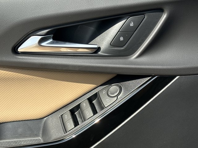 New 2027 Chevrolet Equinox ACTIV FWD image 16