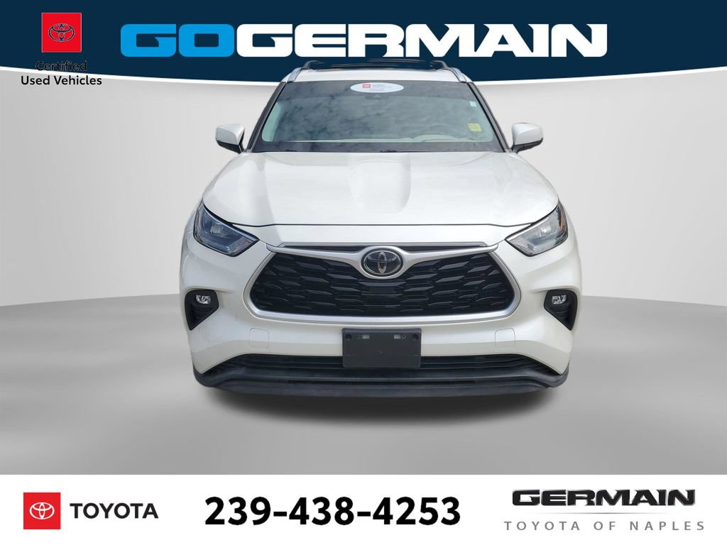 Certified 2020 Toyota Highlander XLE FWD image 2