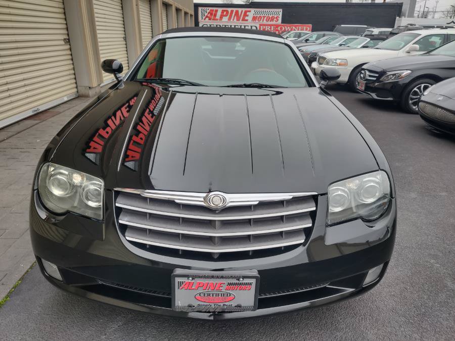 Used 2006 Chrysler Crossfire Limited RWD image 16