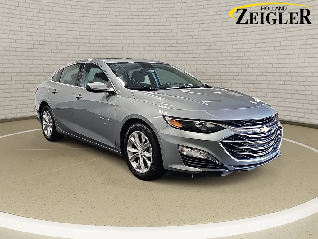 Used 2024 Chevrolet Malibu LT FWD image 3