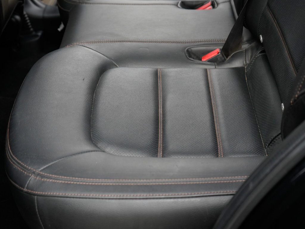 Used 2023 MAZDA CX-5 AWD 2.5 S w/ Premium Package image 31