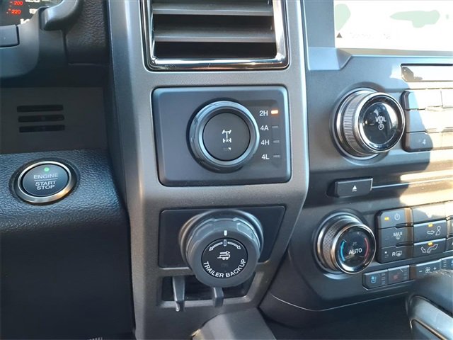 Used 2018 Ford F150 Raptor w/ Equipment Group 802A Luxury image 17