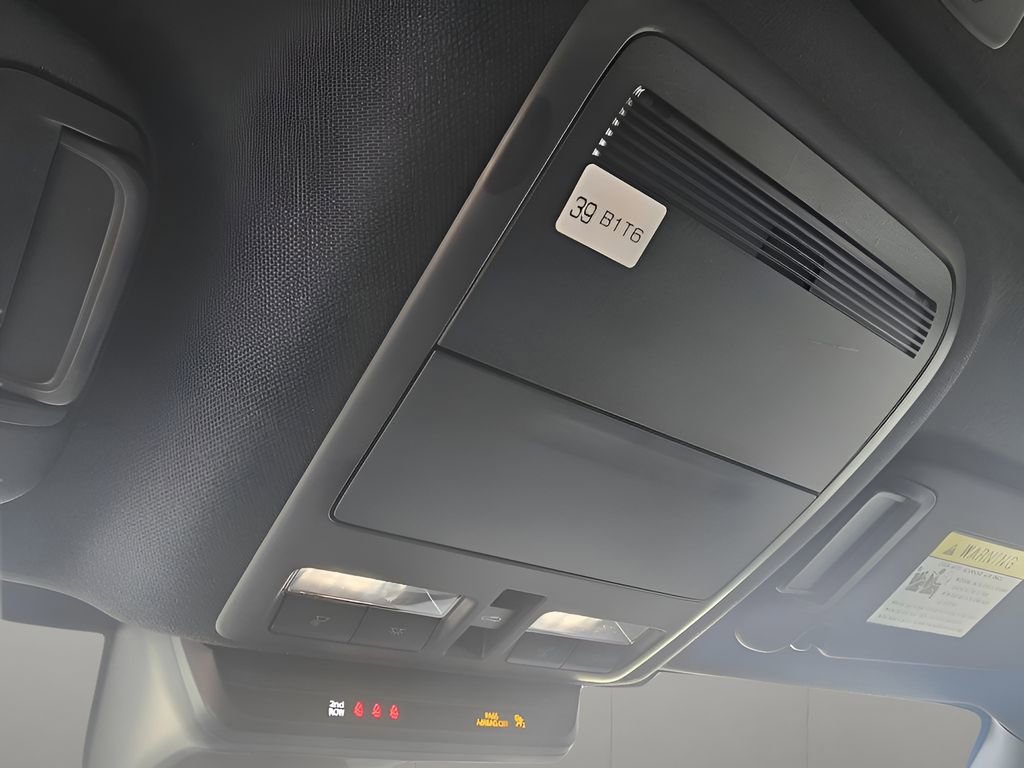 Certified 2025 MAZDA MAZDA3 s image 22