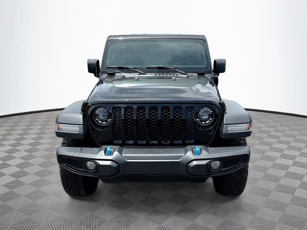 Used 2023 Jeep Wrangler Unlimited w/ Cold Weather Group AWD/4WD image 2
