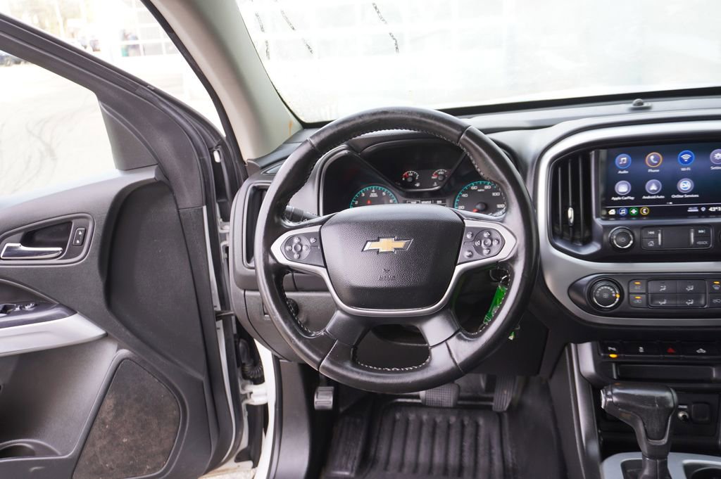 Used 2022 Chevrolet Colorado LT w/ Fleet Safety Package image 10