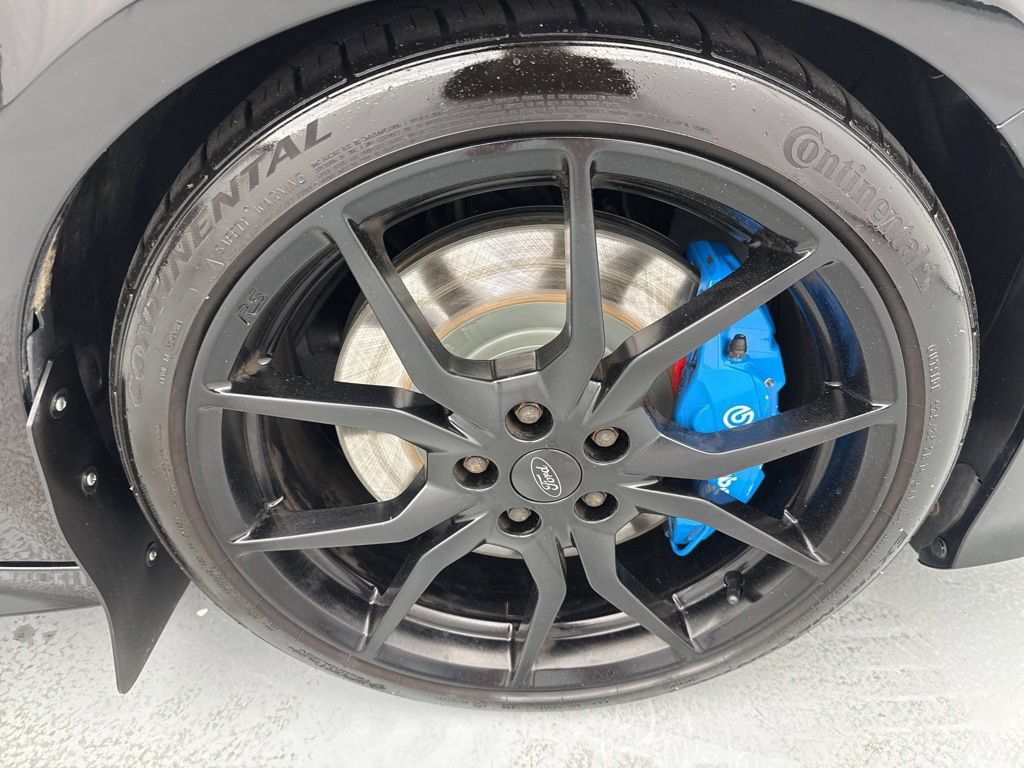 Used 2016 Ford Focus RS AWD/4WD image 15