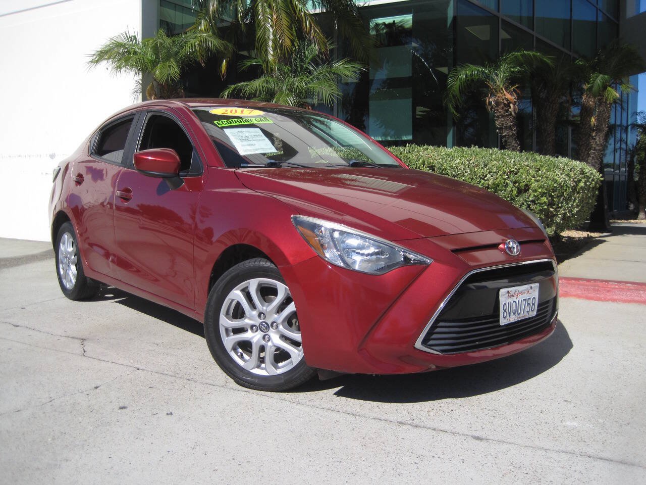 Used 2017 Toyota Yaris iA FWD image 1